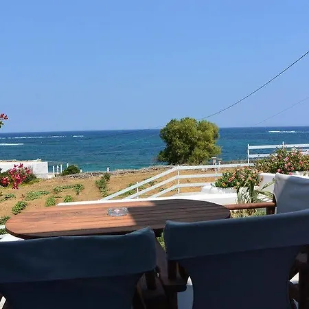 Almyra Apartment *